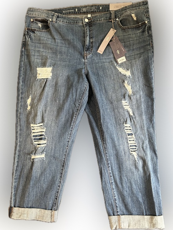Jennifer Lopez Denim - Jennifer Lopez Distressed Boyfriend Jeans in Medium Blue
